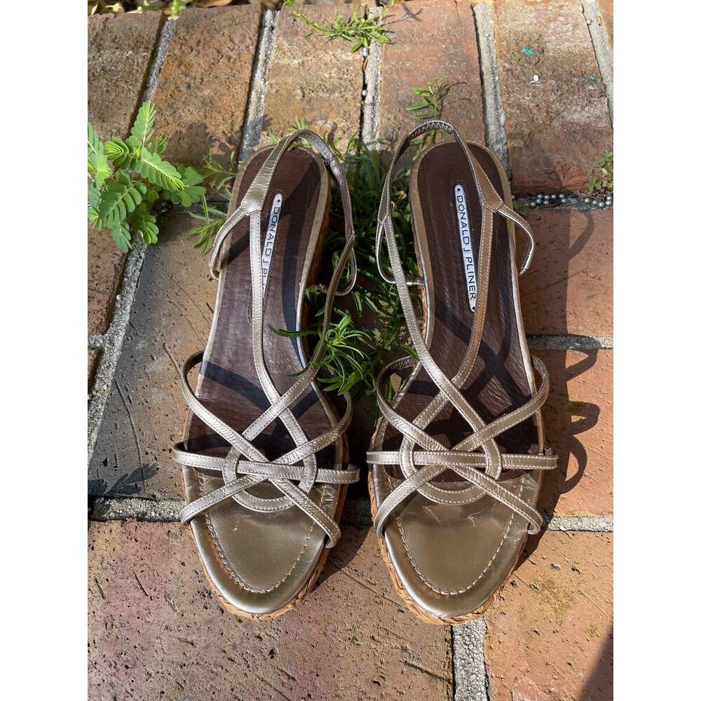 Donald J Pliner Bronze Metallic Woven Wedge Slingback Sandals Sz 8.5